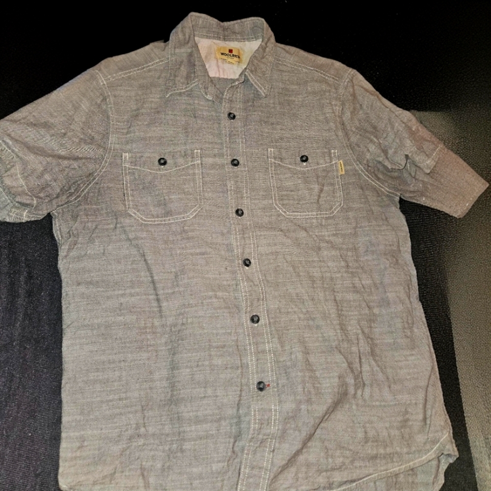 Woolrich full button collared men's shirt sz Med